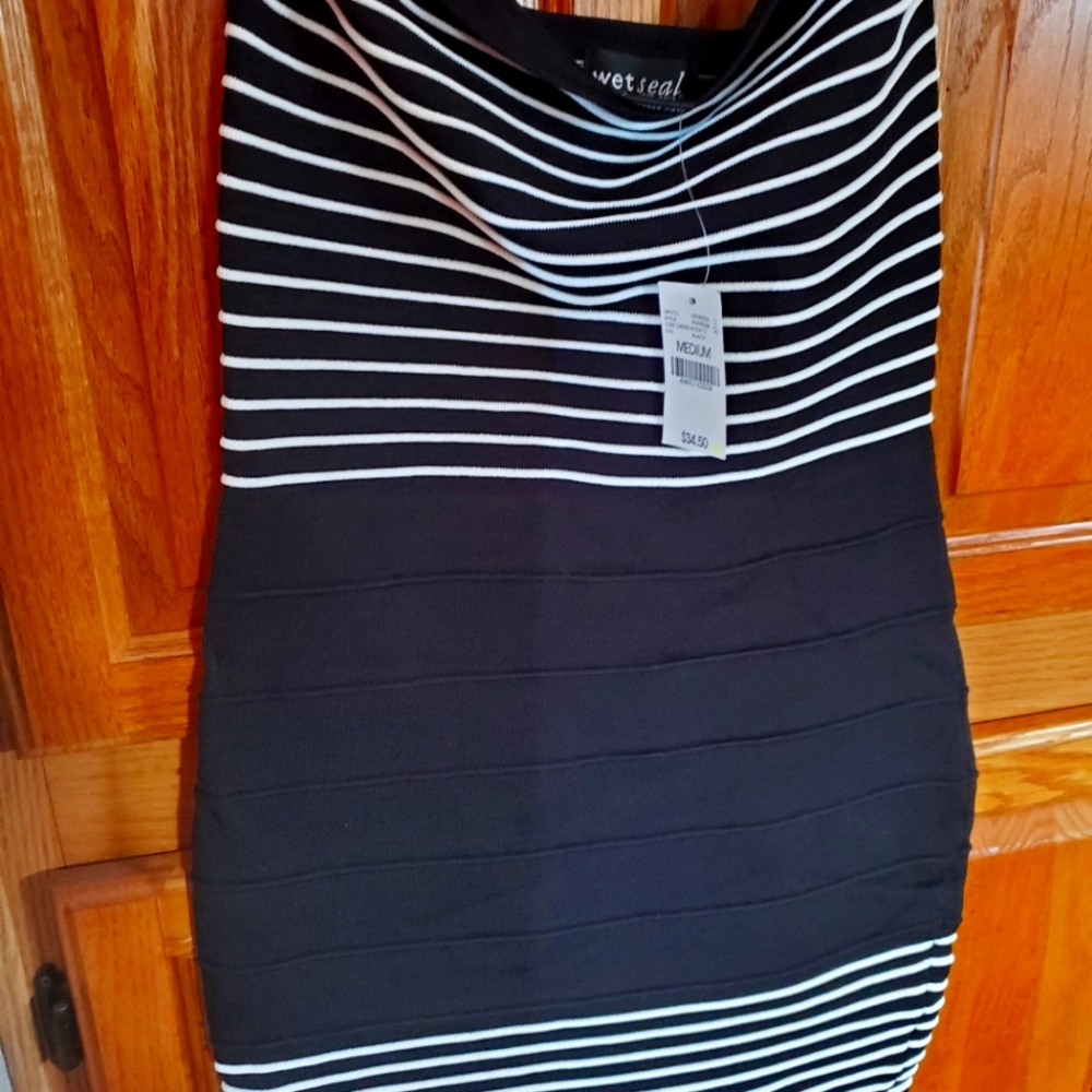 Black stretchy NEW bodycon strapless dress